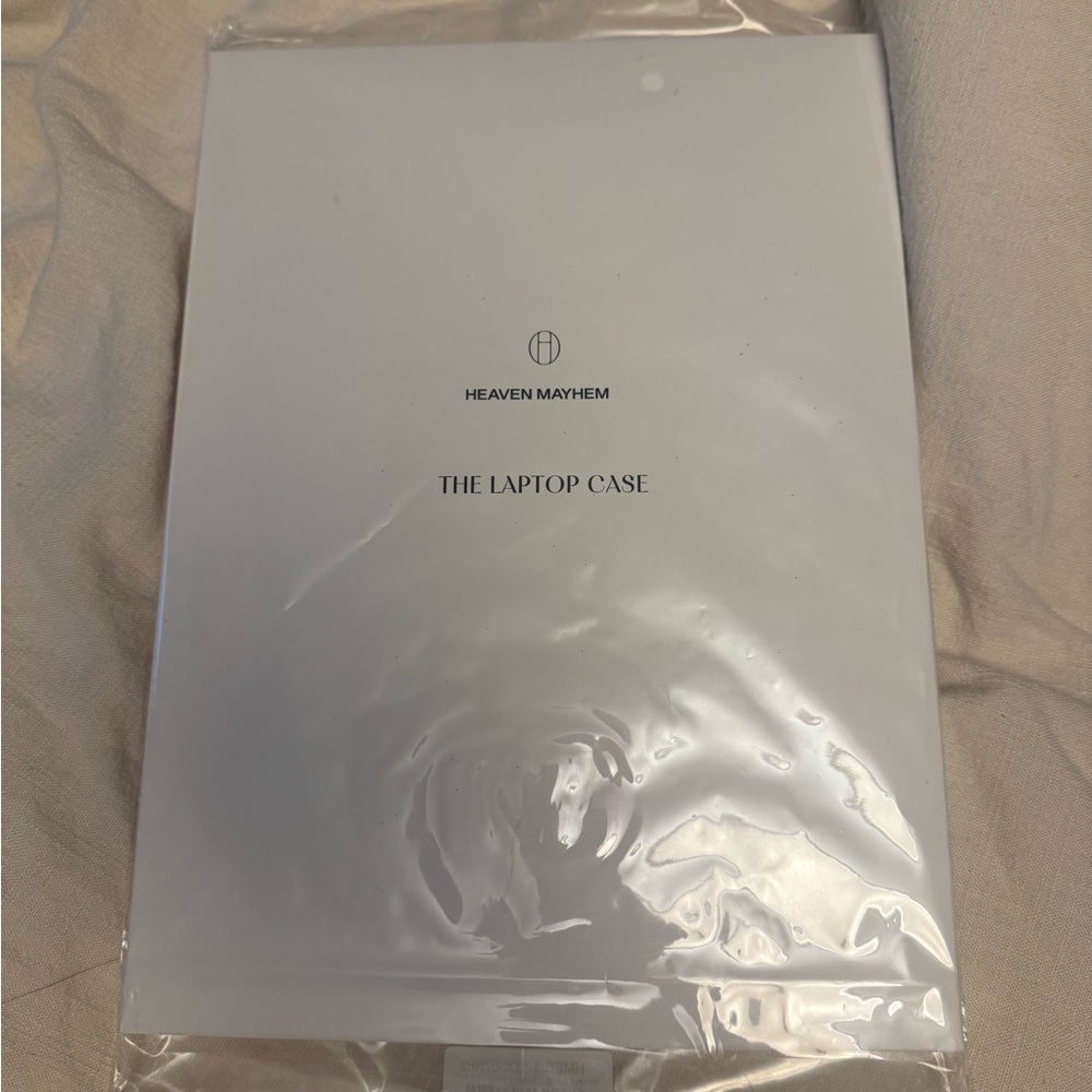 Apple MacBookAir Laptop Case by Heaven Mayhem - Picture 4 of 5